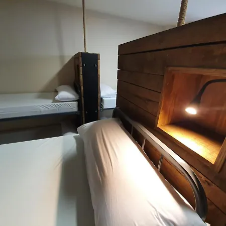 Hotel Casa Cuartel *