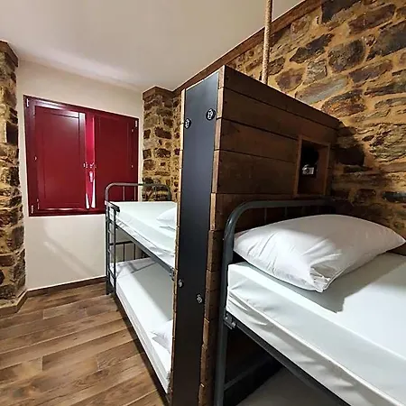 Hotel Casa Cuartel *