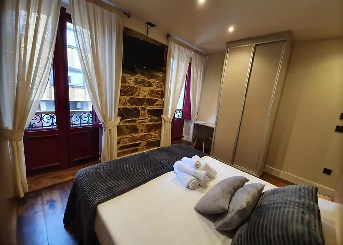 Casa Cuartel Hotel A Fonsagrada