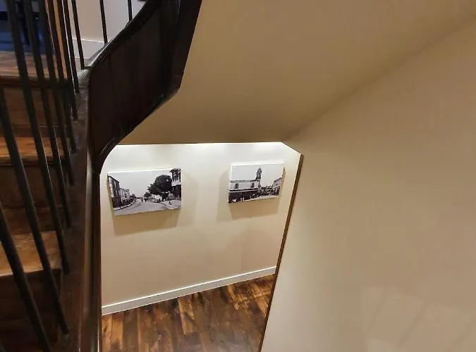 Casa Cuartel * A Fonsagrada